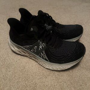 New Balance 1080 fresh foam men's size 9